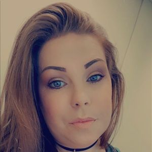 Meet your Posher, Ali